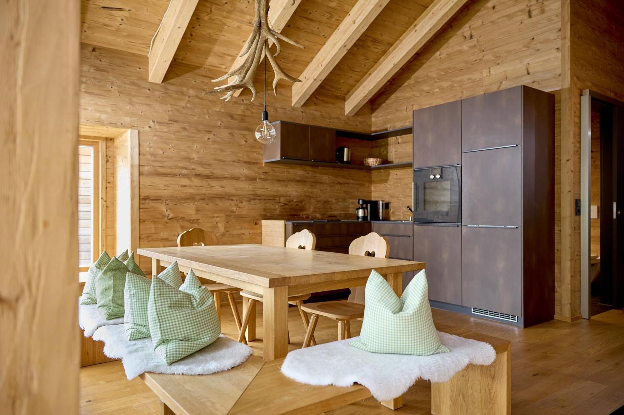 Pluenggas-Chalets Gaschurn Bagian luar foto